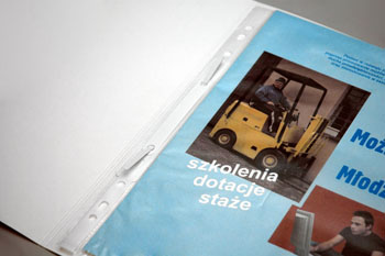 Teczka z wąsem na koszulki